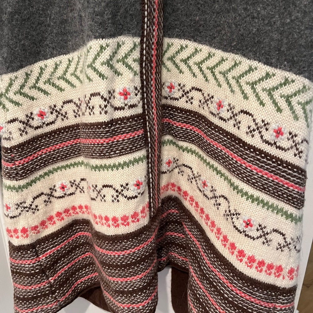 Sleeping On Snow sweater coat - Picture 7 of 7